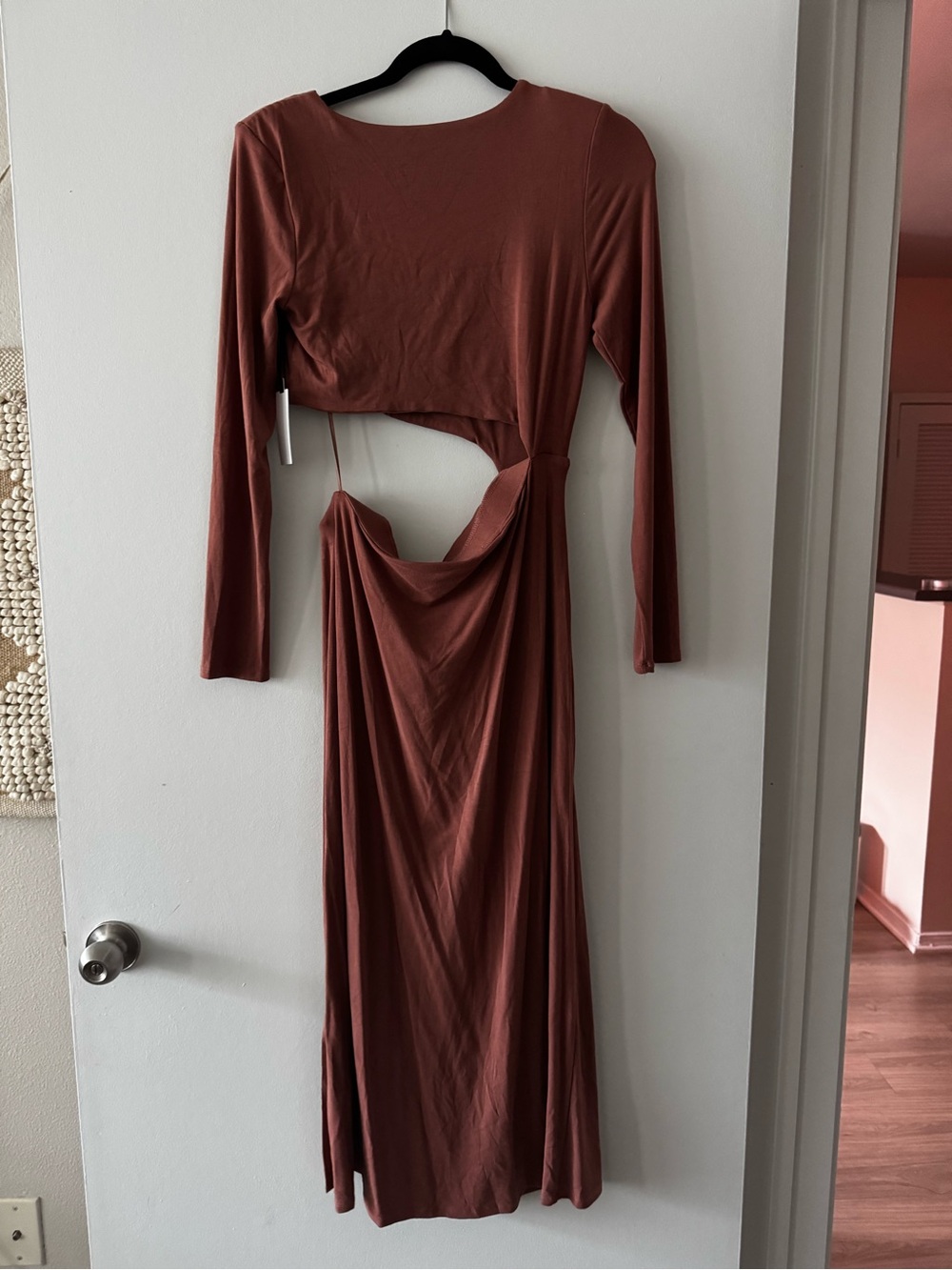 ASTR Rust-Tone Long Sleeve Cutout Maxi Dress